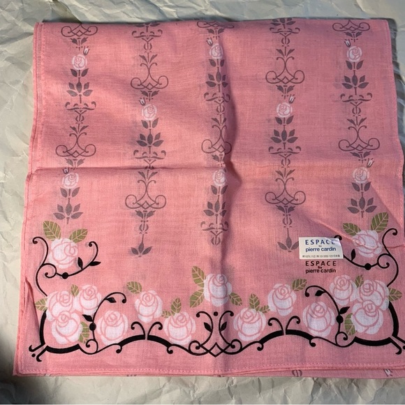 Escape by Pierre Cardin cotton scarf - Picture 3 of 8